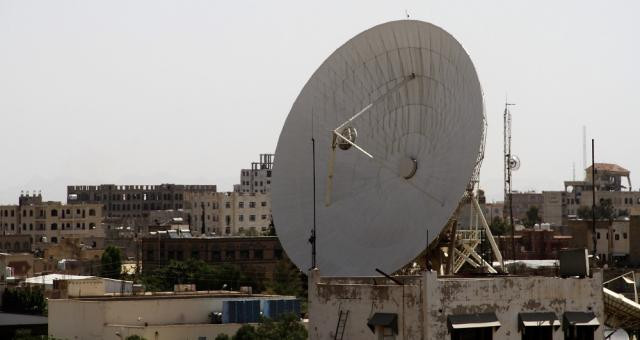 وزير الاتصالات بحكومة الحوثي يصدر توضيح جديد بشأن” الانترنت”