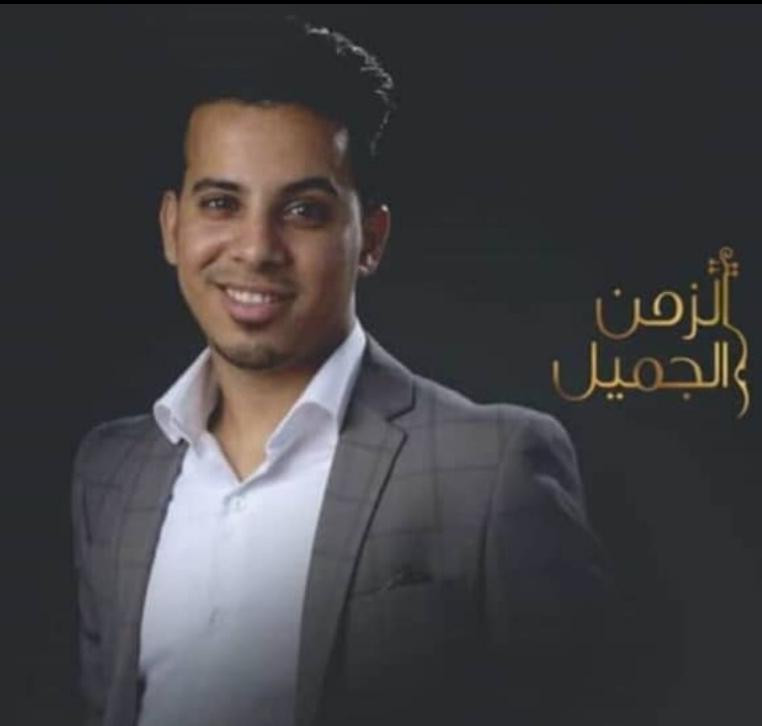 رئيس الحكومة يهنئ الفنان عمر ياسين بفوزه بلقب نجم "الزمن الجميل"