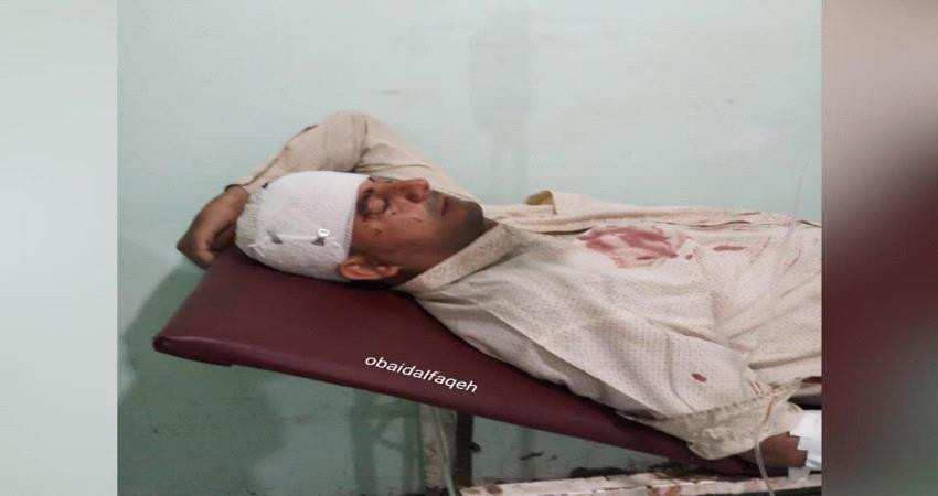 إصابة الإعلامي الجنوبي شايف الحدي أثناء تغطيته لمعركة قعطبة في الضالع