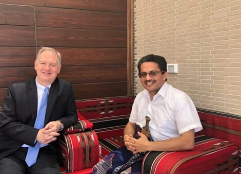 البخيتي يكشف ما دار بلقائه مع السفير الأمريكي الجديد بشأن الحوثي وإيران