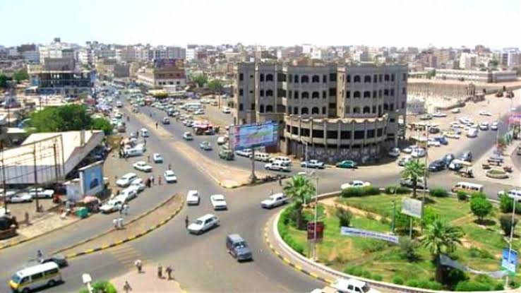 عاجل :جمعية الصرافين تعلن استئناف عمل محلات الصرافة في عدن