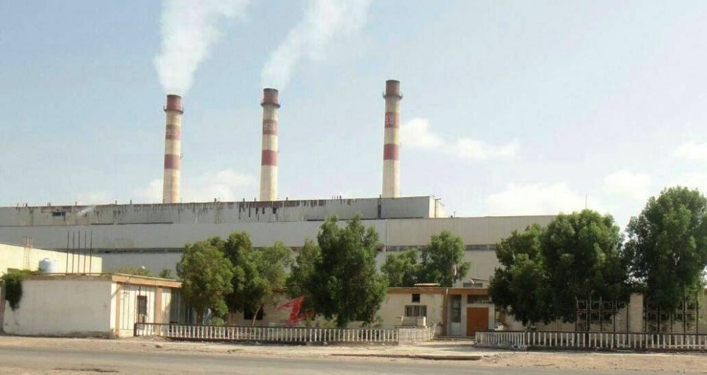 تعرّف على أسباب تزايد انقطاع التيار الكهربائي في العاصمة عدن