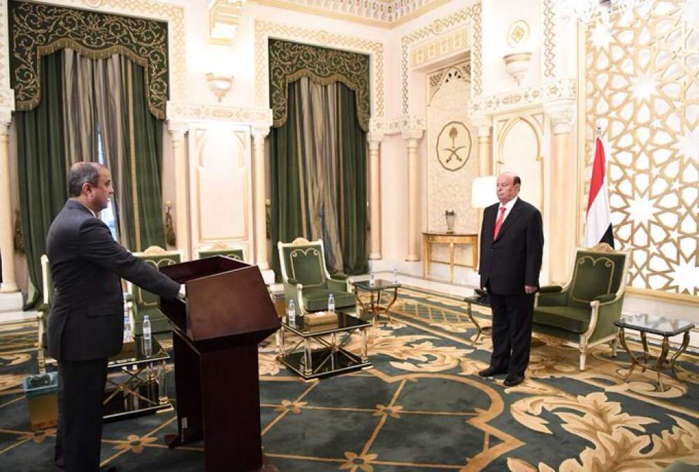 وزيرا الخارجية والمالية يؤديان اليمين الدستورية أمام رئيس الجمهورية