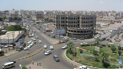 عاجل :شرطة المحويت تلقي القبض على قتلة الطالب الجامعي في عدن