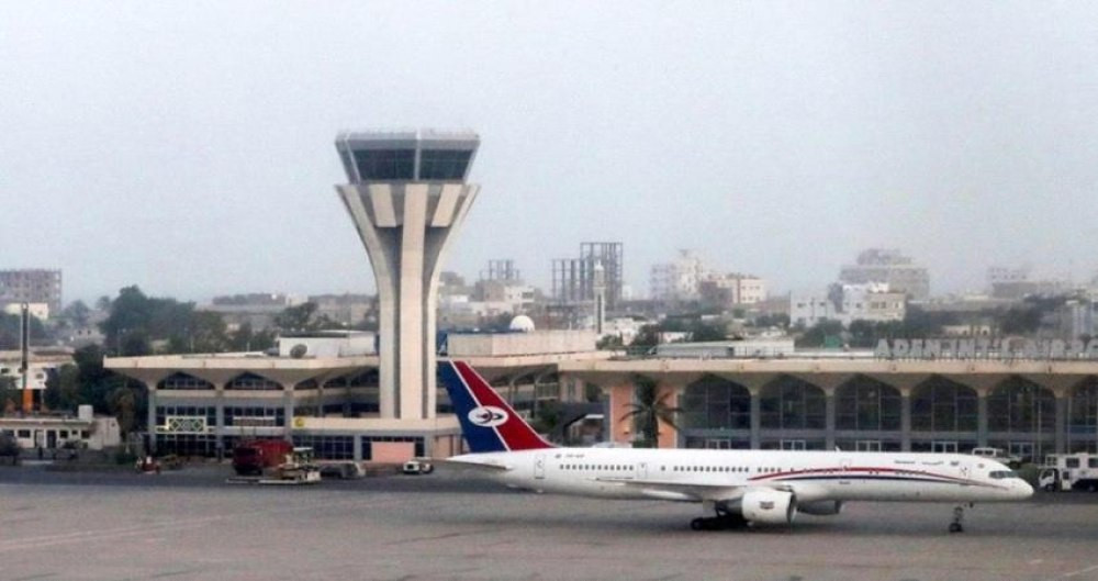 مصدر رسمي بمطار عدن الدولي ينفي مزاعم اعتقال موظفين ويشيد بالدور السعودي