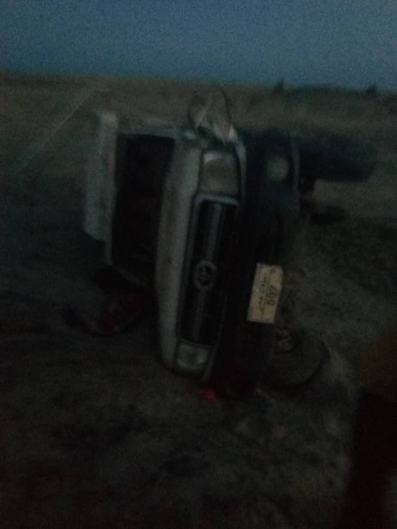 جرحى من لواء المحضار اثر حادث مروري بالخط الساحلي عدن - باب المندب