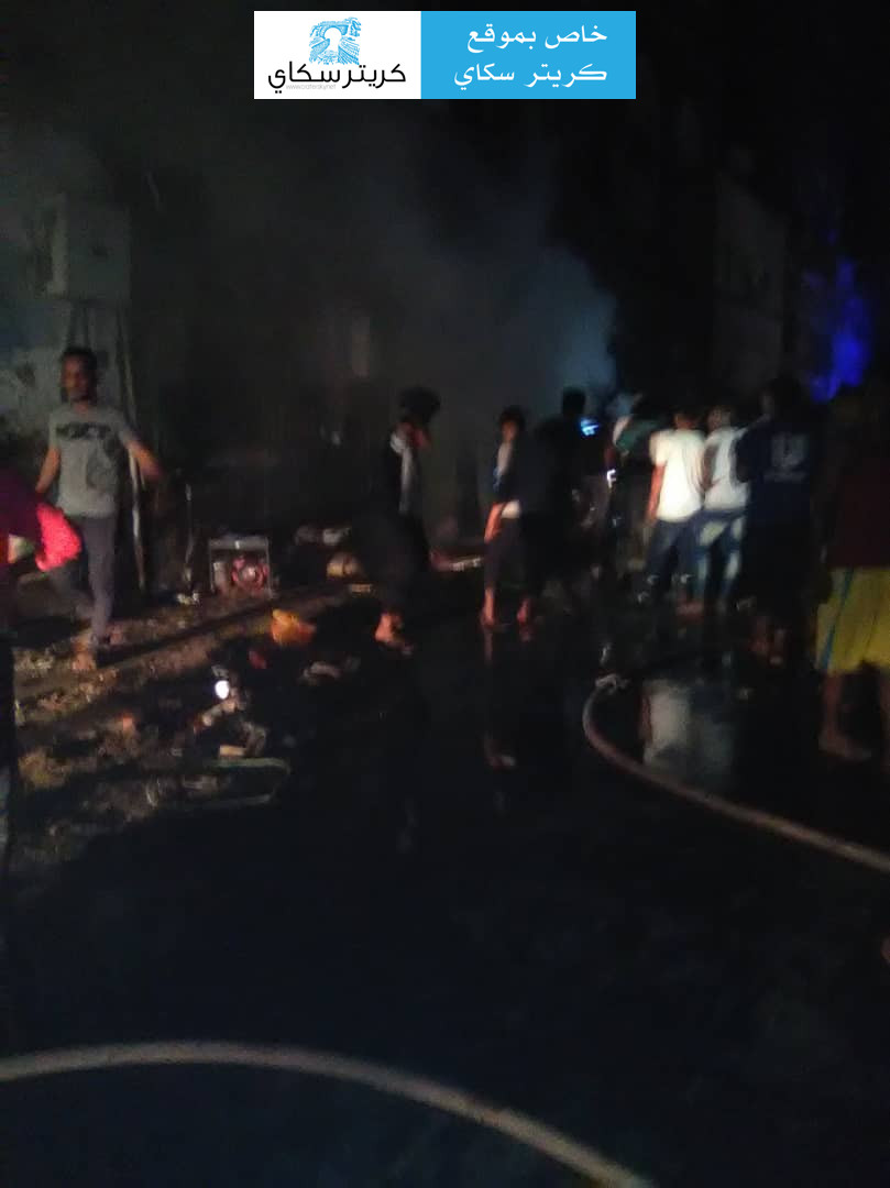 عاجل :اندلاع حريق بمستودع في كريتر(صور)